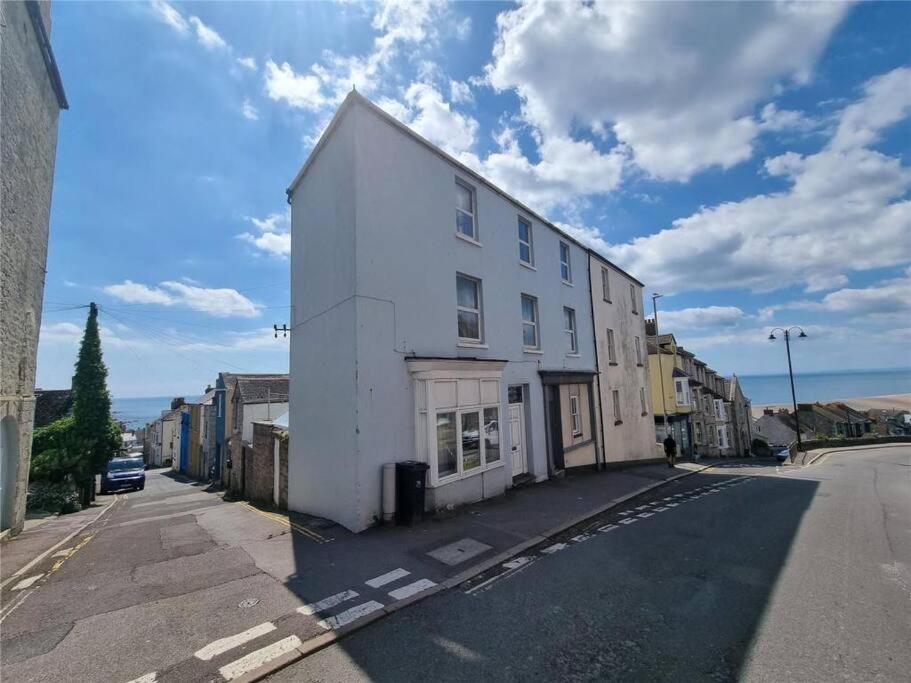 Bright & Beautiful 4 Bedroom House With Sea Views Portland Eksteriør bilde